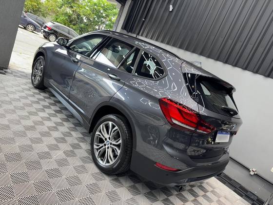 BMW X1 2.0 16V TURBO ACTIVEFLEX SDRIVE20I 4P AUTOMÁTICO